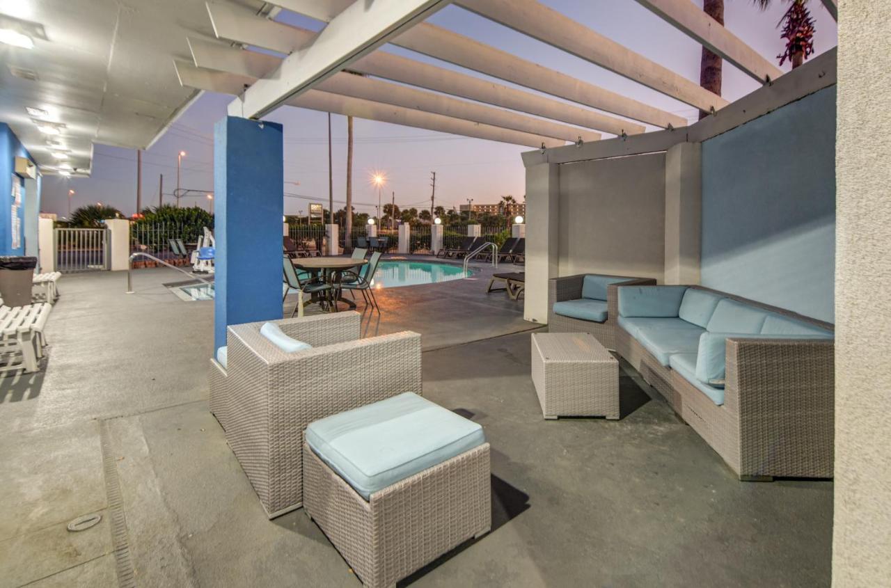 Emerald Coast Inn & Suites フォート・ウォルトン・ビーチ エクステリア 写真