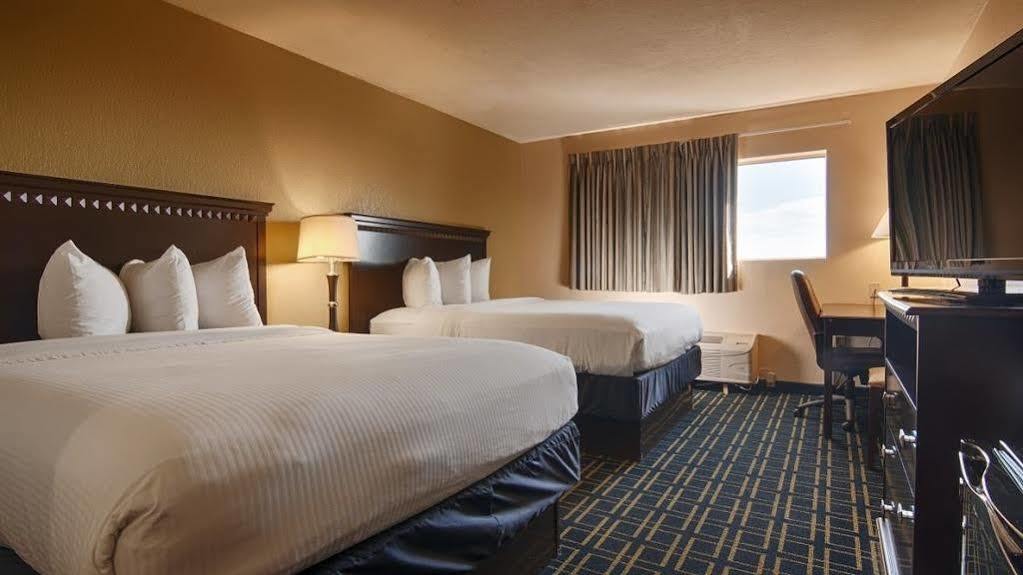 Emerald Coast Inn & Suites フォート・ウォルトン・ビーチ エクステリア 写真